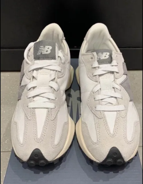 New Balance 327 Nimbus Cloud MS327WE review 