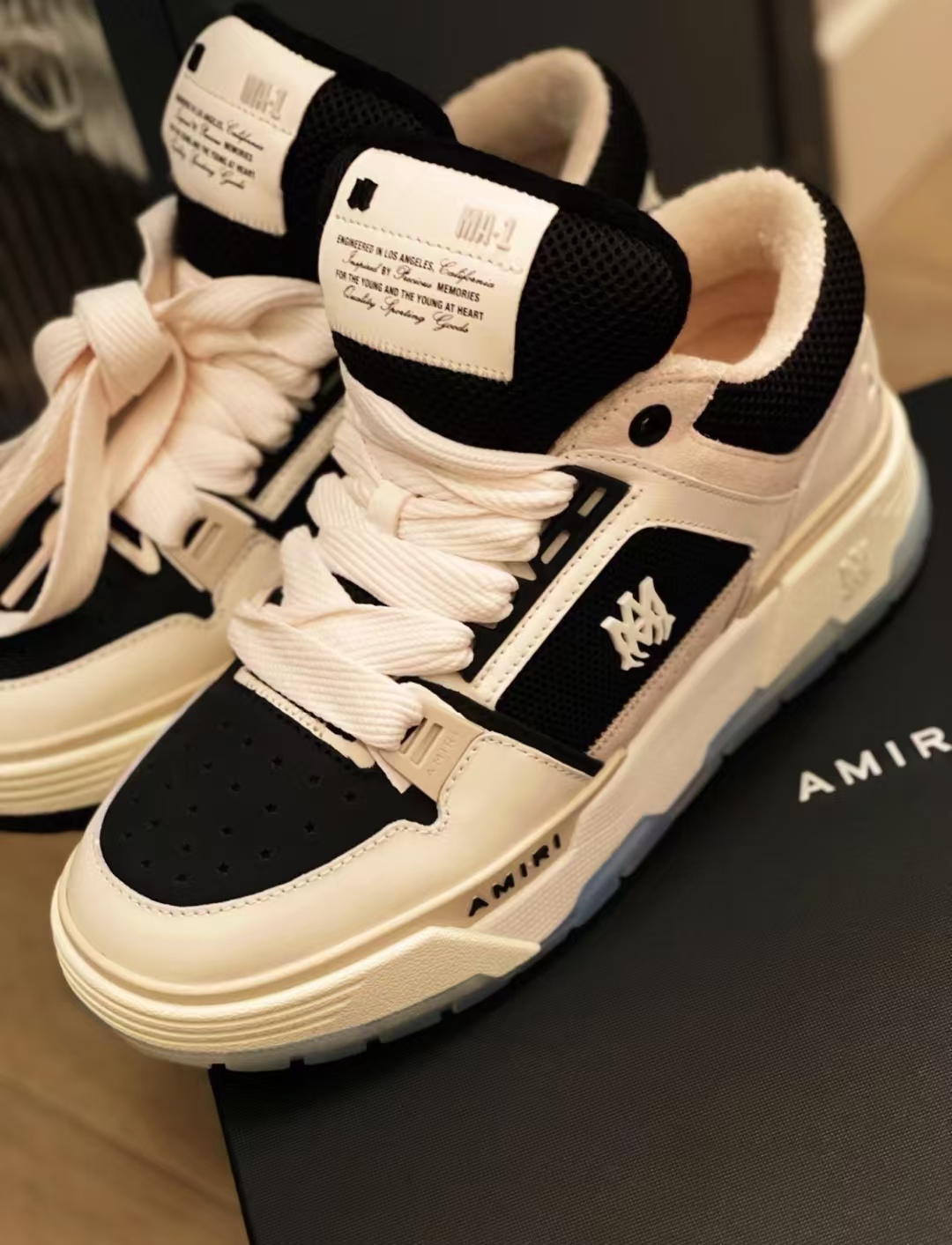 AMIRI MA-1 White Black  PF23MFS010-111 review Serenity