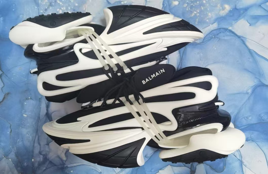 Balmain Unicorn Low-Top Black White AM1VJ309KNOC review Braxton 00