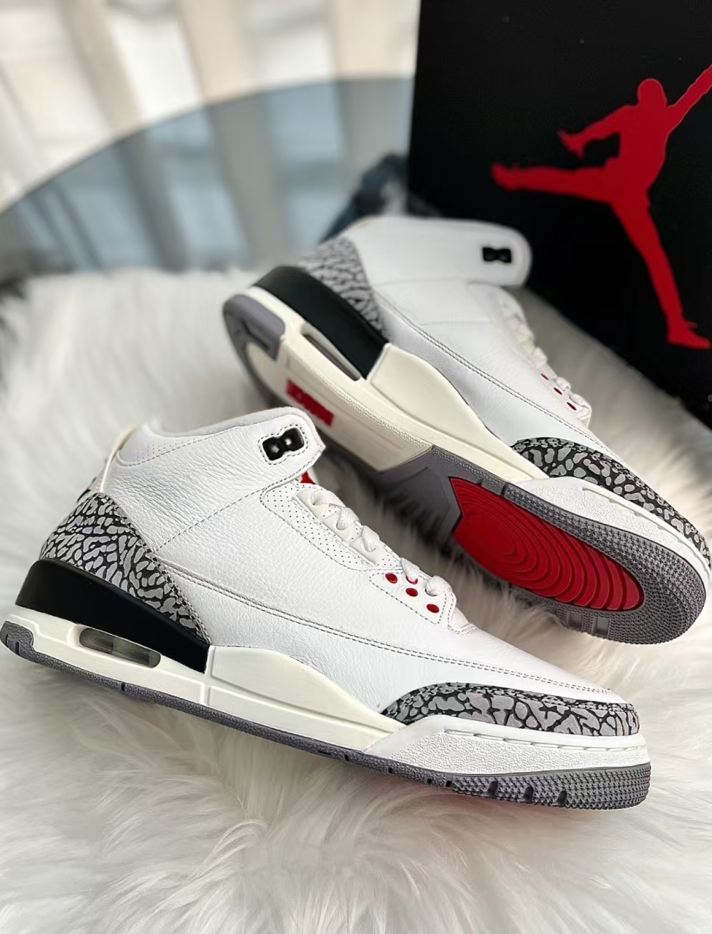 Air Jordan 3 Retro White Cement Reimagined DN3707-100  review Daphne