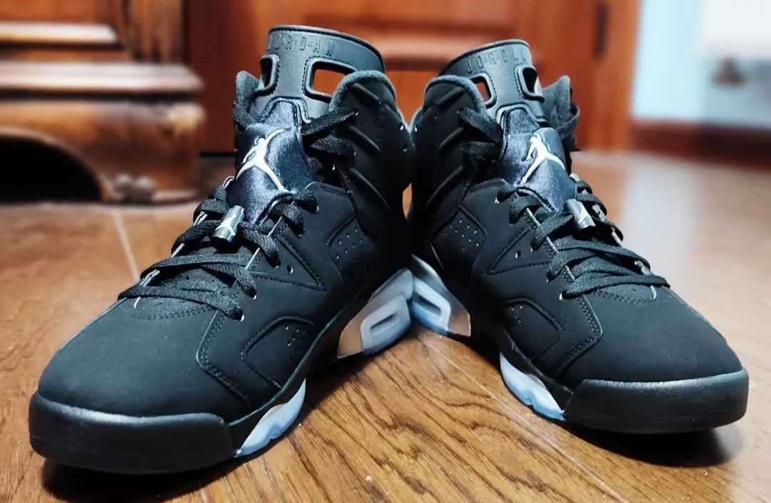 Air Jordan 6 Retro Chrome Metallic Silver DX2836-001 review Cade 01