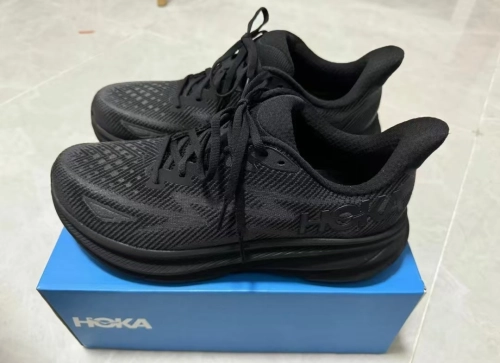 Hoka One One Clifton 9 Triple Black  1127895-BBLC review 