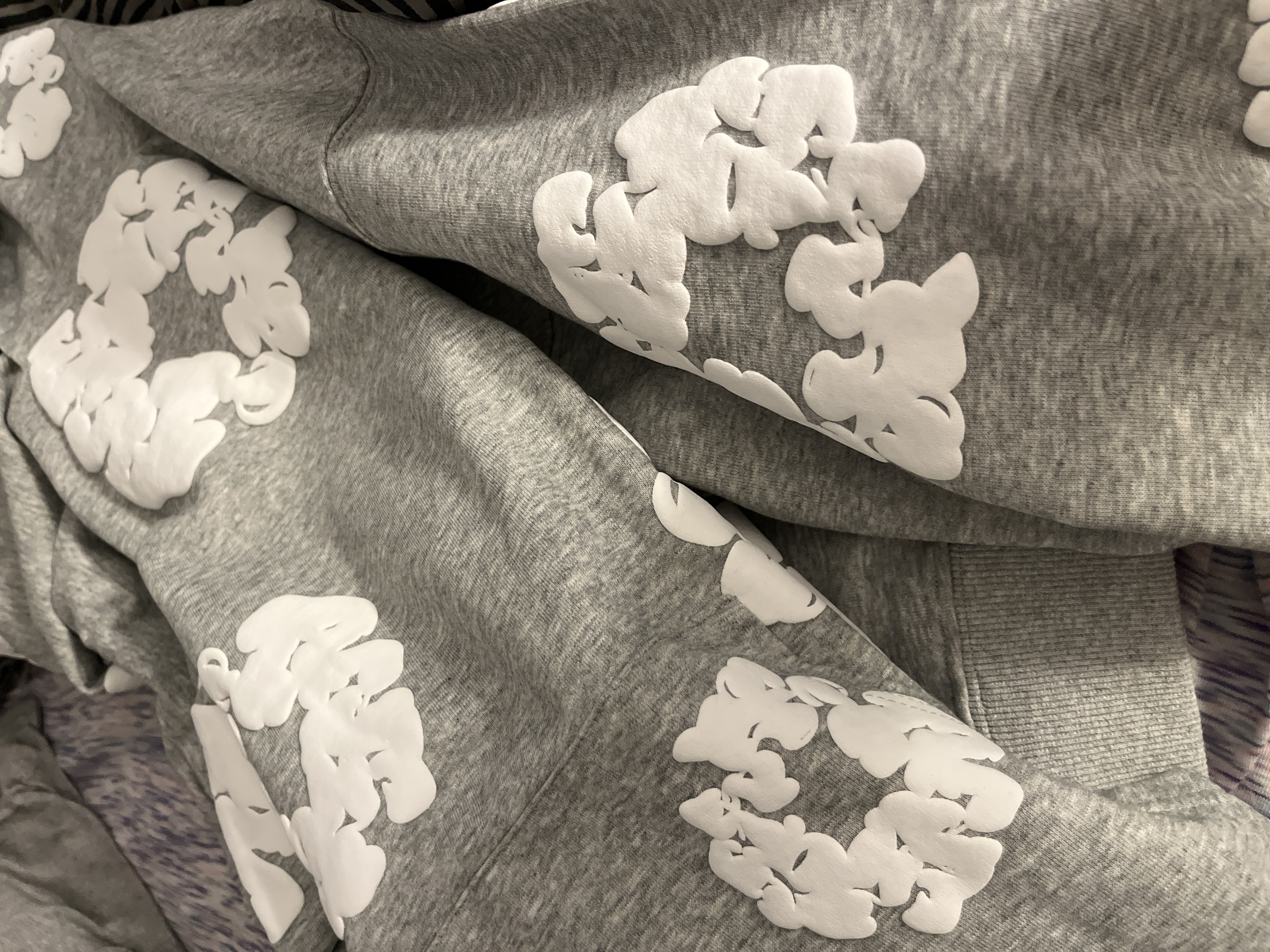 OBO Denim Tears The Cotton Wreath Sweatshirt Grey review Jovan 00