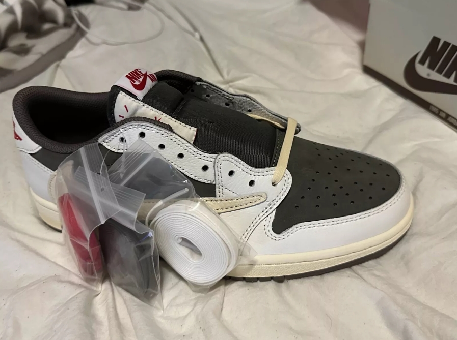 TOP Version Air Jordan 1 Retro Low OG SP Travis Scott Reverse Mocha DM7866-162 review Dominic 01