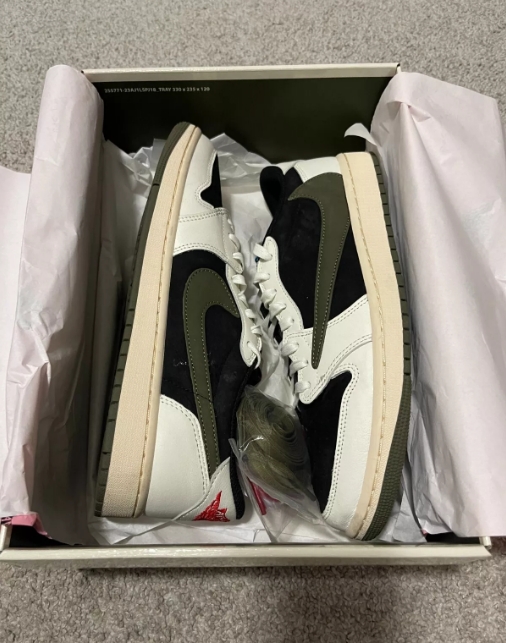 【$59 SALE】Air Jordan 1 Retro Low OG SP Travis Scott Olive (Women's)  DZ4137-106 review Humphry 00
