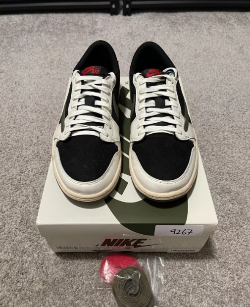 【$59 SALE】Air Jordan 1 Retro Low OG SP Travis Scott Olive (Women's)  DZ4137-106 review Humphry 01