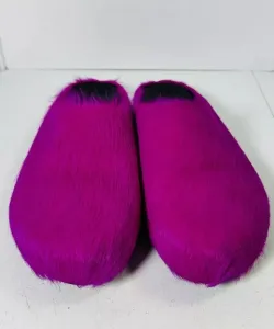 Marni Long-Hair Calfskin Fussbett Sabot Fuchsia SBMR000600P412200C57 review Rodge 01