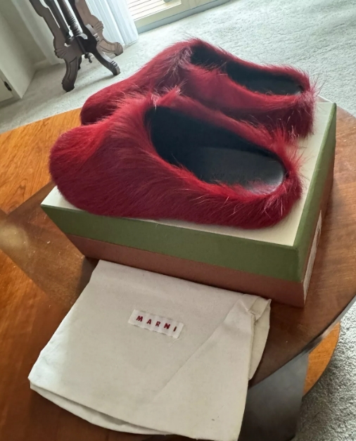 Marni Long-Hair Calfskin Fussbett Sabot Red SBMS004601P412200R66 review Geoff