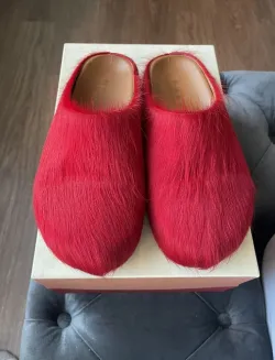 Marni Long-Hair Calfskin Fussbett Sabot Red SBMS004601P412200R66 review Bryan 01