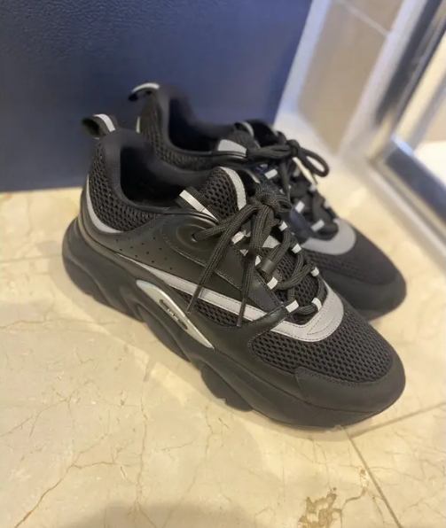 Dior B22 Black Silver 3SN231ZNG969 review Dwight 01