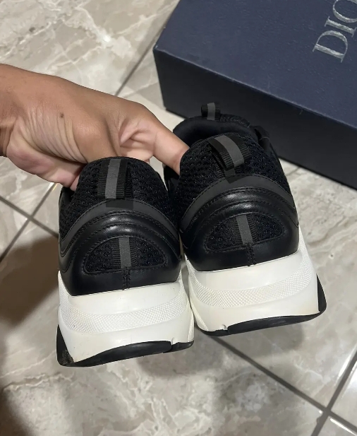 Dior B22 Black Silver 3SN231ZNG_H969  review Errol 01