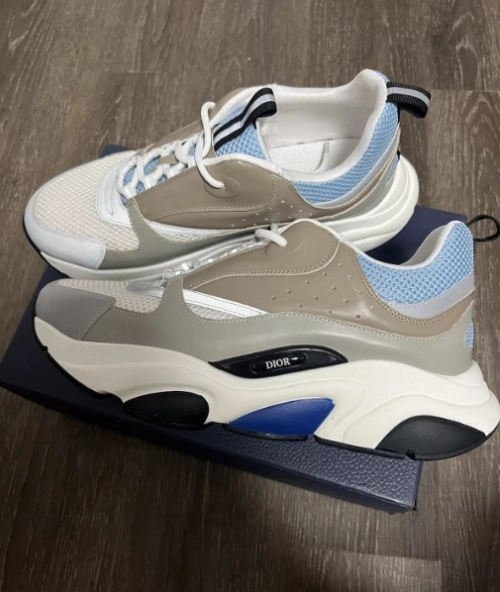 Dior B22 White Blue 3SN231YXX_H865 review 