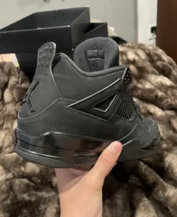 Air Jordan 4 Retro Black Cat (2020) CU1110-010 review Alfred 02