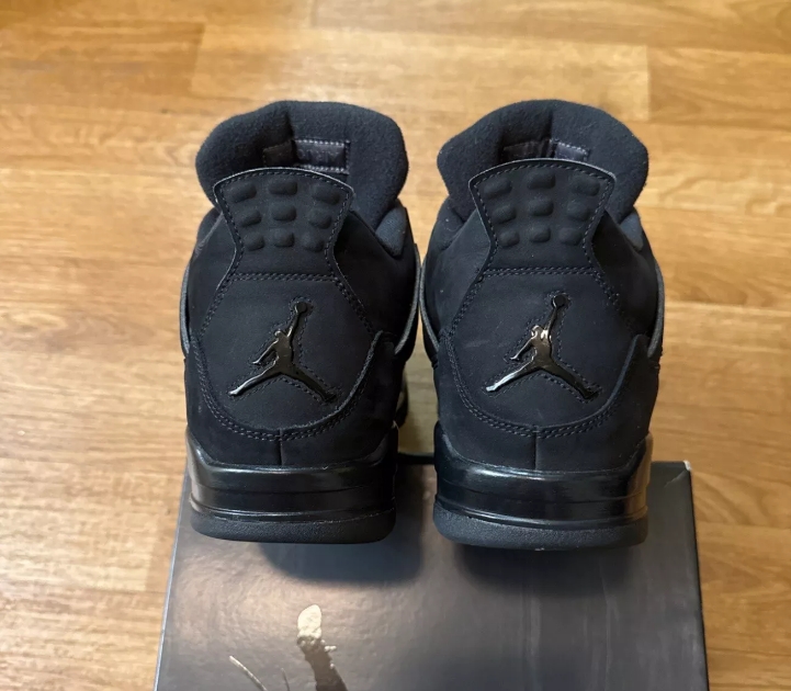 Air Jordan 4 Retro Black Cat (2020) CU1110-010 review Francis 02