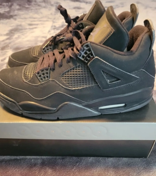 Air Jordan 4 Retro Black Cat (2020) CU1110-010 review 