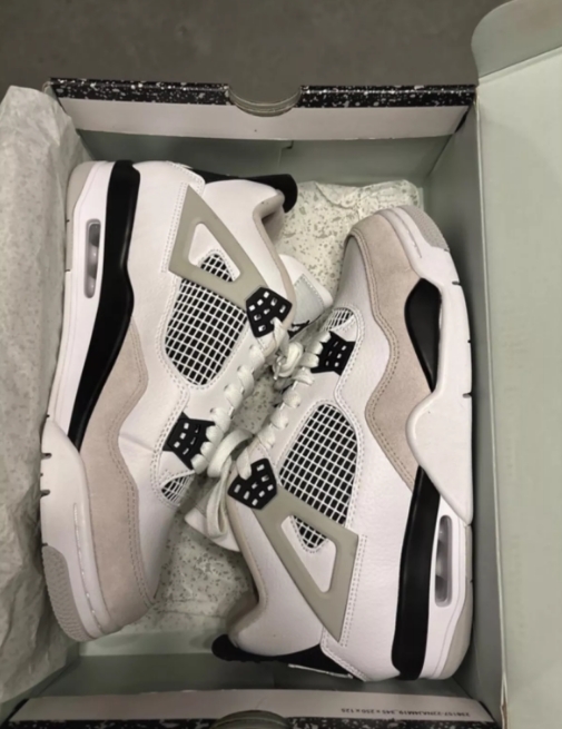 Air Jordan 4 Retro Military Black DH6927-111  review Godfrey 00