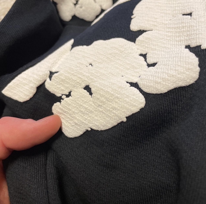 OBO Denim Tears The Cotton Wreath Sweatshirt Navy review Kirk 01