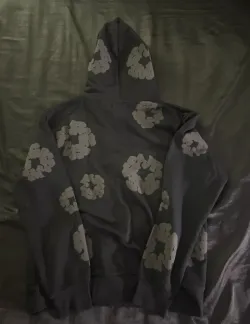 OBO Denim Tears Cotton Wreath Hoodie Black Monochrome review Dermot 01