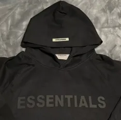  Fear Of God Essentials Pullover Hoodie Applique Logo Black review Stanley 02