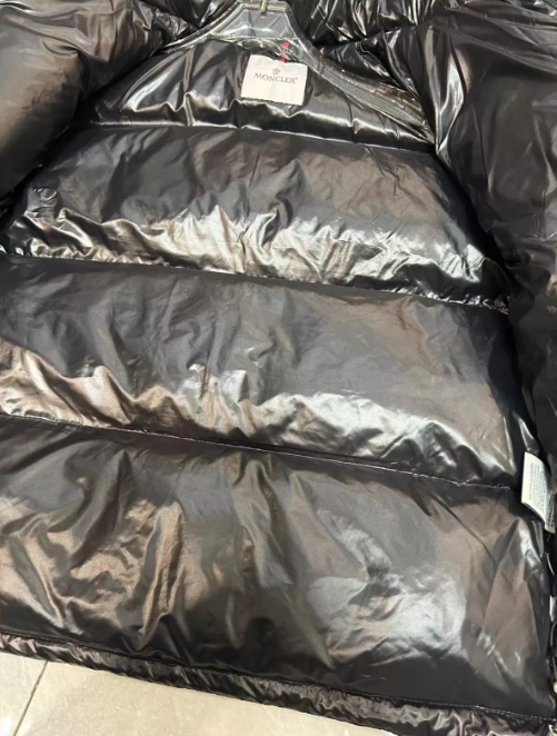 【FLASH SALE】OBO (NFC) Moncler Montbeliard Down Jacket review Leslie 01