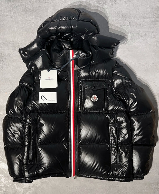 【FLASH SALE】OBO (NFC) Moncler Montbeliard Down Jacket review Urban 00