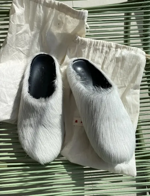 Marni Long-Hair Calfskin Fussbett Sabot White SBMR000600P412200W02 review 