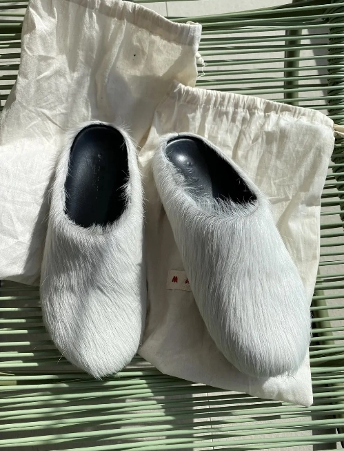 Marni Long-Hair Calfskin Fussbett Sabot White SBMR000600P412200W02 review 