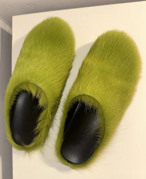 Marni Long-Hair Calfskin Fussbett Sabot Green SBMR000600P412200V07 review Philemen 01