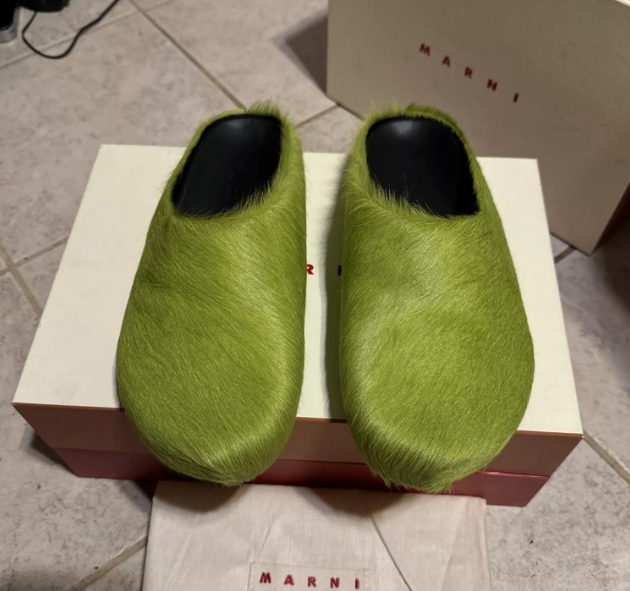 Marni Long-Hair Calfskin Fussbett Sabot Green SBMR000600P412200V07 review Kent 00