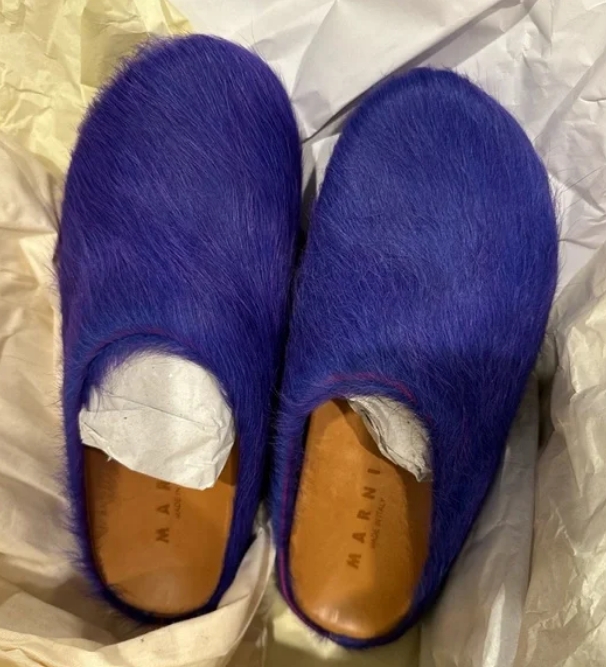 Marni Long-Hair Calfskin Fussbett Sabot Purple SBMR000600P623600C74 review Milton 00