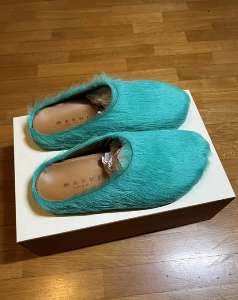 Marni Long-Hair Calfskin Fussbett Sabot Green SBMR000600P412200V38 review 