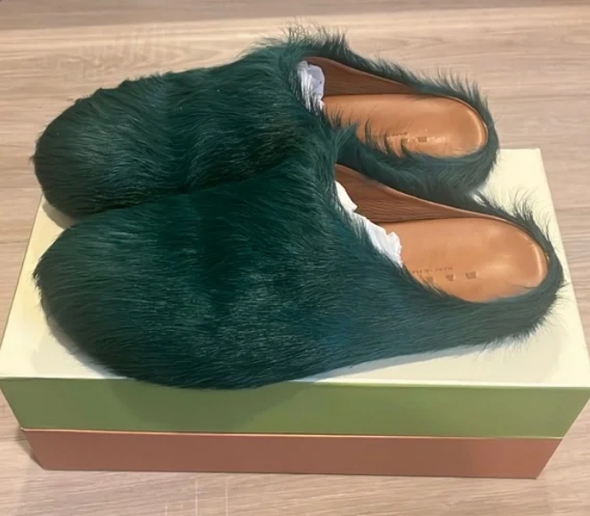 Marni Long-Hair Calfskin Fussbett Sabot Sea Green MR000600P412200V78 review Gianna 00
