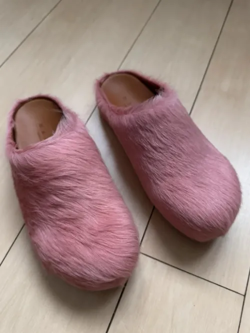 Marni Long-Hair Calfskin Fussbett Sabot Pink SBMS004601P412200C29 review 