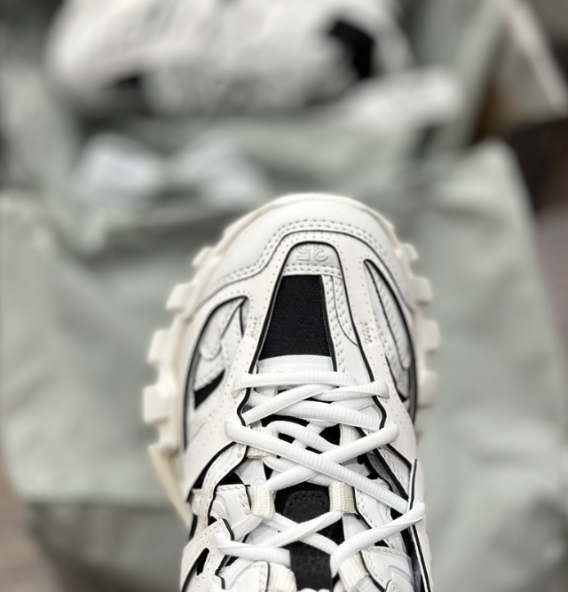 Balenciaga Track Black 2021 542023W3AC11090 review Emily