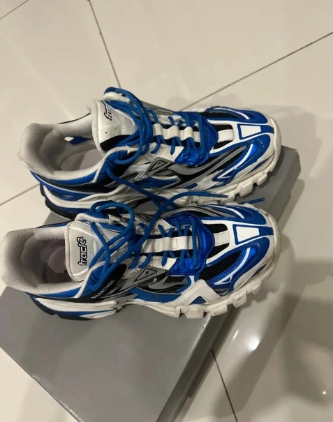 Balenciaga Track 2 Sneaker Blue White 568614 W3AE2 4191 review 