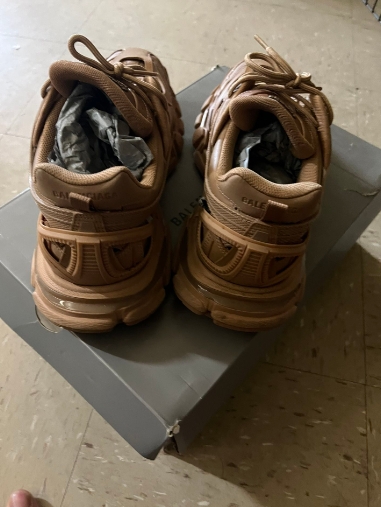 Balenciaga Track 2 Sneaker Military Brown 568615 W3AG1 2706 review Anthony 02