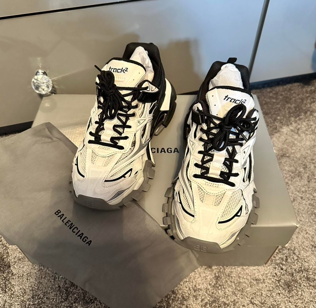 Balenciaga Track 2 Sneaker Black And White 568614 W2GN3 1090 review Christopher 01
