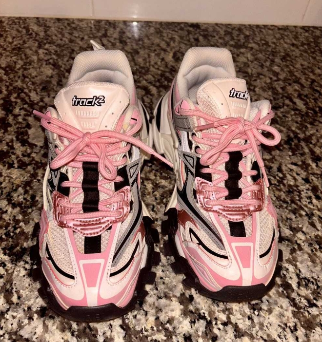 Balenciaga Track 2 Sneaker Pink White 568615 W3AE2 5291 review Elena