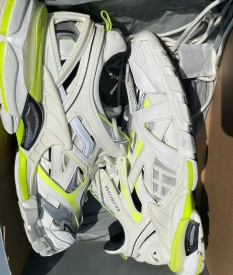 Balenciaga Track 2 Sneaker White Fluo Yellow 568515 W2ON3 9073 review Nathan 01