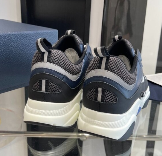 Dior B22 Blue Black 3SN231YUL_H569 review Royce 01