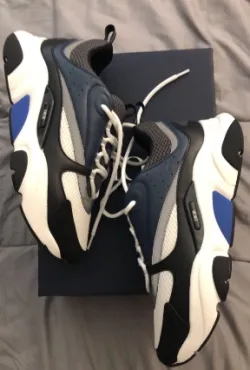 Dior B22 Blue Black 3SN231YUL_H569 review Noel 02