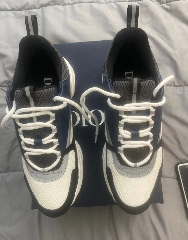 Dior B22 Blue Black 3SN231YUL_H569 review 