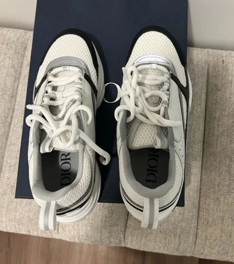 Dior B22 White Black  3SN231YKB_H968 review 