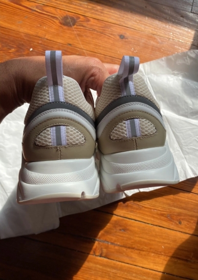 Dior B22 Cream Beige White  3SN231YXX_H160 review Oakley 02