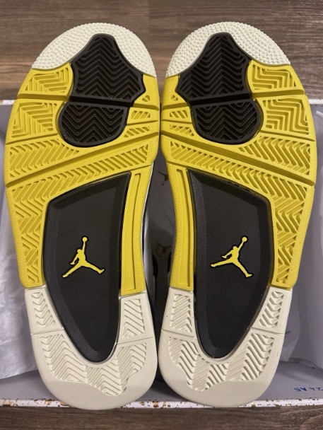 Air Jordan 4 Retro Vivid Sulfur (Women's)  AQ9129-101  review Baylor 01