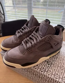 Jordan 4 Retro A Ma Maniére Violet Ore DV6773-220 review Donovan 01