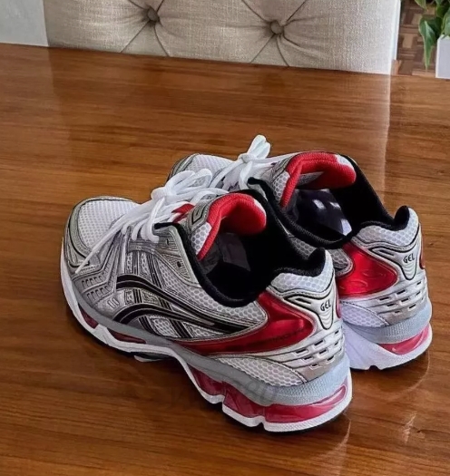 ASICS Gel-Kayano 14 White Classic Red 1201A019-103 review Casey 00