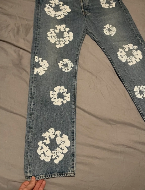 OBO Denim Tears  The Cotton Wreath Jean Light Wash review Jolene 01