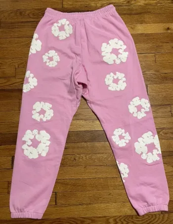 OBO Denim Tears The Cotton Wreath Sweatpants Pink review Sarai 03
