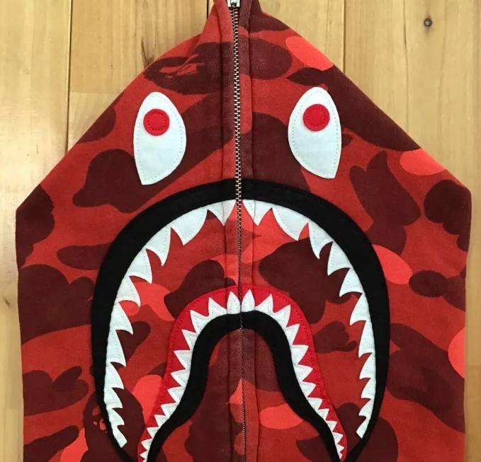OBO  BAPE Color Camo Shark Zip Hoodie Red review Alison 02